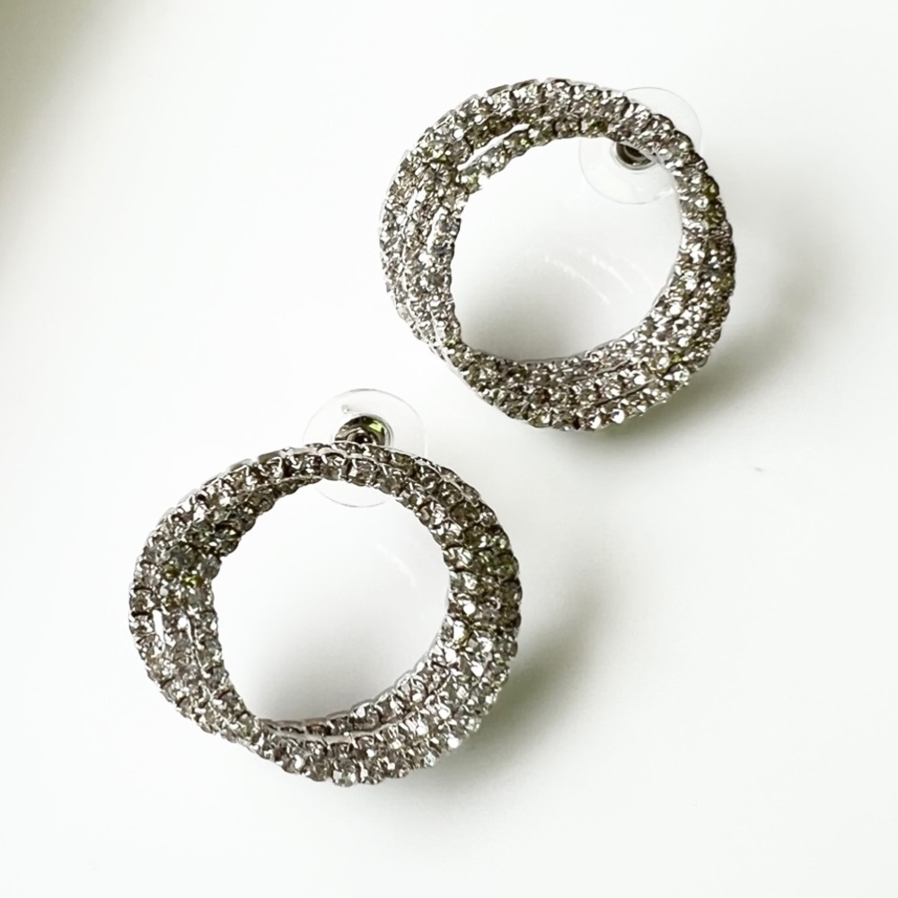 Earrings - Picture 2 of 6